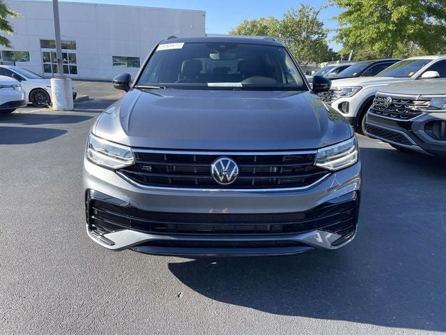 2024 Volkswagen Tiguan 2.0T SE R-Line Black