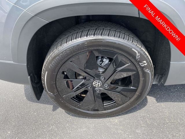 2025 Volkswagen Taos 1.5T SE