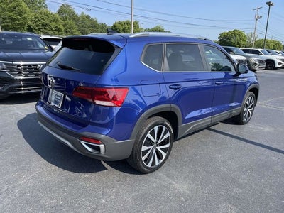 2023 Volkswagen Taos 1.5T SE