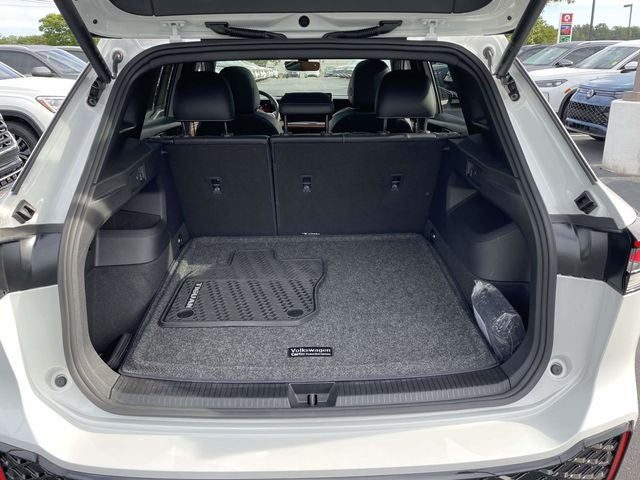2025 Volkswagen Tiguan 2.0T SEL R-Line