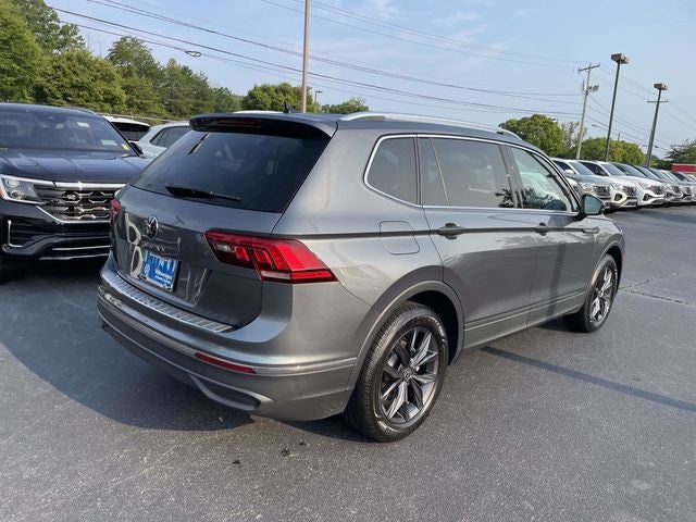 2023 Volkswagen Tiguan 2.0T SE