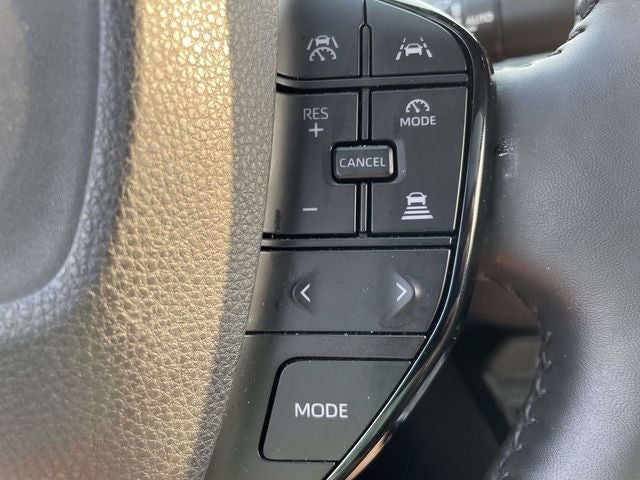 2023 Toyota Prius XLE