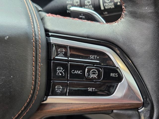 2023 Jeep Grand Cherokee Summit