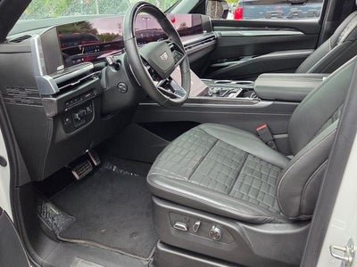 2025 Cadillac Escalade ESV V-Series
