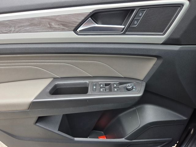 2023 Volkswagen Atlas Cross Sport 2.0T SE