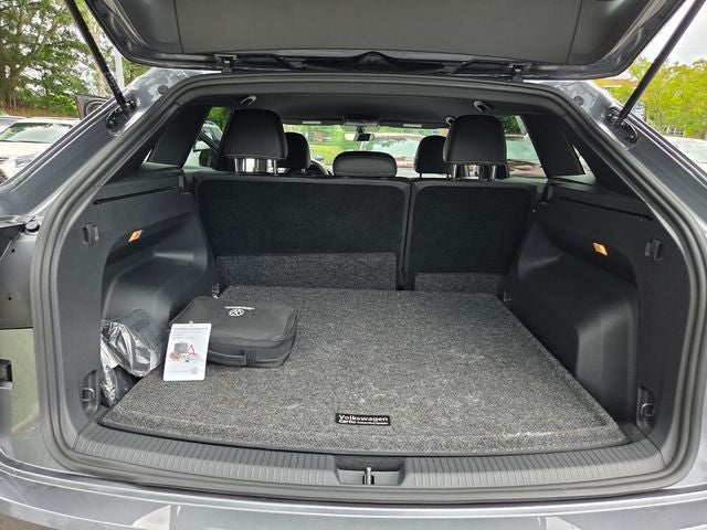 2023 Volkswagen Atlas Cross Sport 2.0T SE