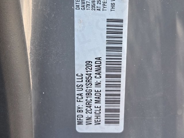 2025 Chrysler Pacifica Select