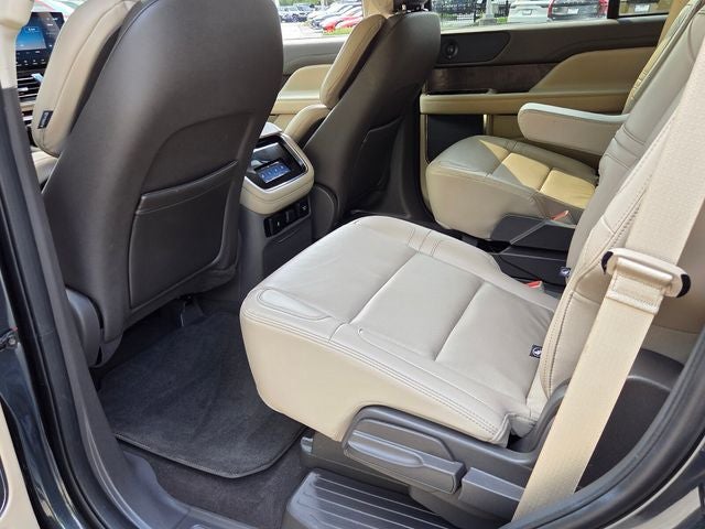 2024 Lincoln Navigator Premiere