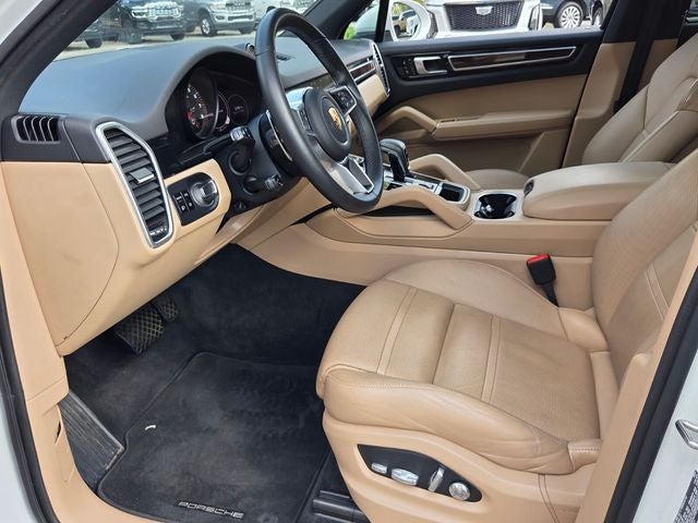 2021 Porsche Cayenne Base