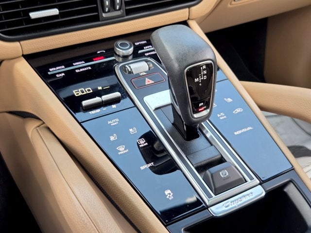2021 Porsche Cayenne Base