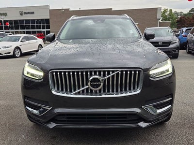 2023 Volvo XC90 B5 Plus