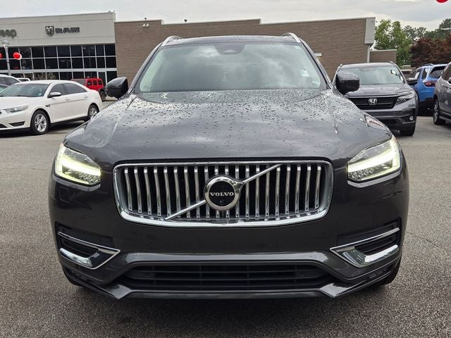 2023 Volvo XC90 B5 Plus