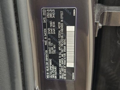 2023 Volvo XC90 B5 Plus
