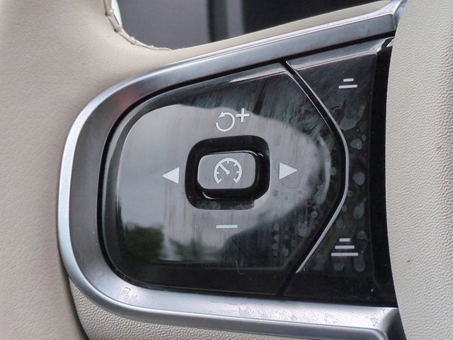 2024 Volvo XC90 Recharge Plug-In Hybrid Plus Bright Theme