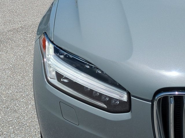 2024 Volvo XC90 Recharge Plug-In Hybrid Plus Bright Theme