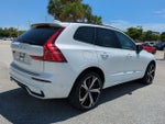 2024 Volvo XC60 Recharge Plug-In Hybrid Ultimate Dark Theme