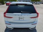 2024 Volvo XC60 Recharge Plug-In Hybrid Ultimate Dark Theme