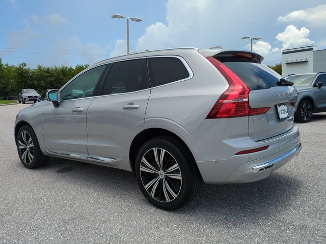 2023 Volvo XC60 Plus Bright Theme