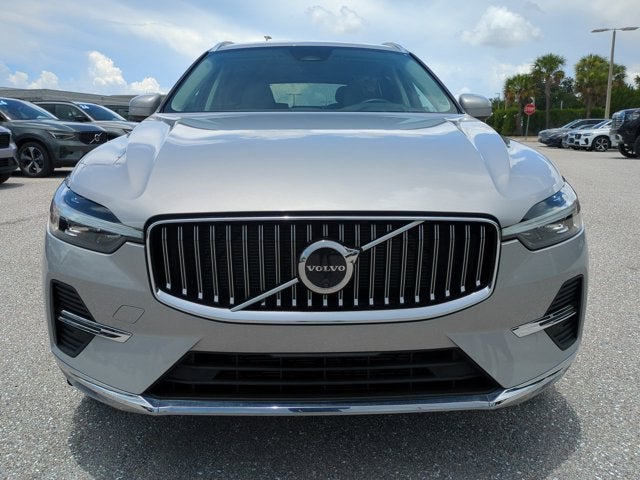 2023 Volvo XC60 Plus Bright Theme