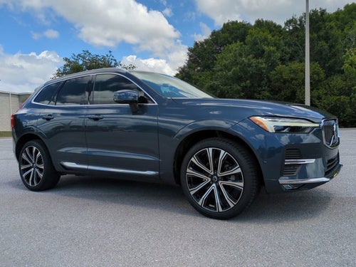 2023 Volvo XC60 Ultimate Bright Theme