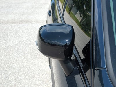 2024 Volvo XC60 Plus Dark Theme