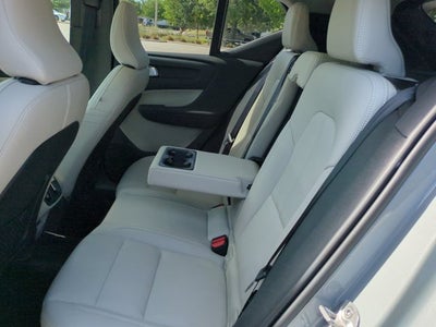 2026 Volvo XC40 Plus