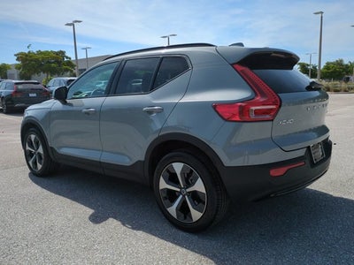 2026 Volvo XC40 Plus