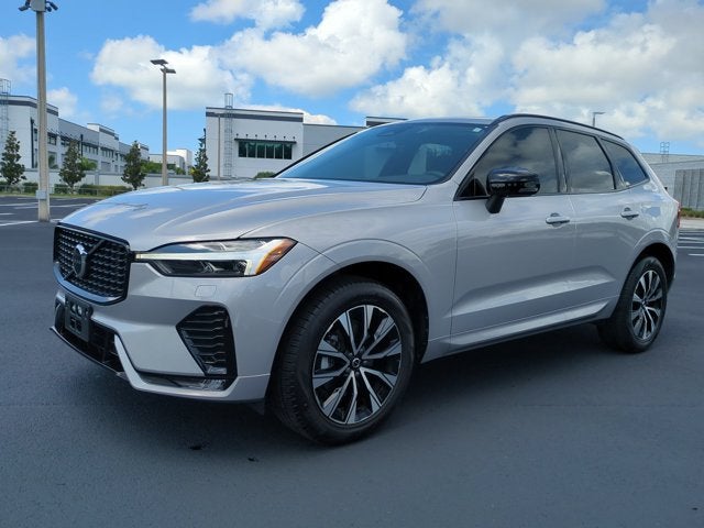 2025 Volvo XC60 Core