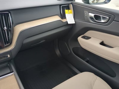 2026 Volvo XC60 Core