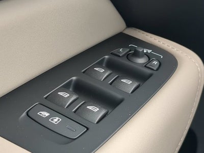 2026 Volvo XC60 Core