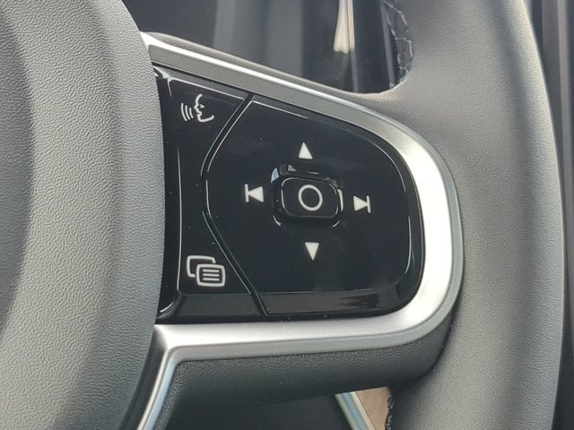 2026 Volvo XC60 Core