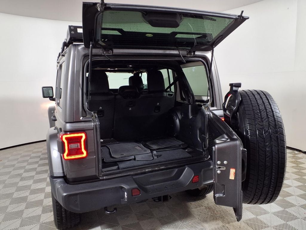 2020 Jeep Wrangler Unlimited Sahara