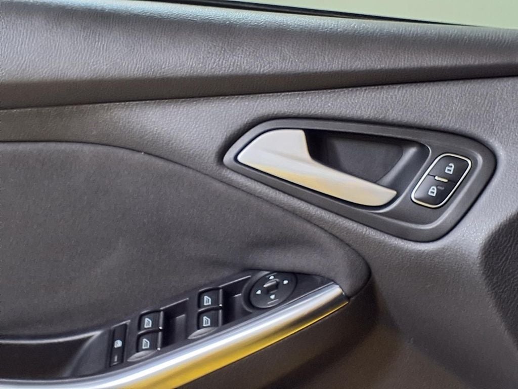 2018 Ford Focus ST