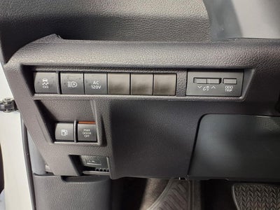 2025 Toyota Sienna XSE 7 Passenger