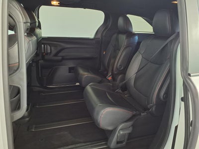 2025 Toyota Sienna XSE 7 Passenger