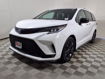 2025 Toyota Sienna XSE 7 Passenger