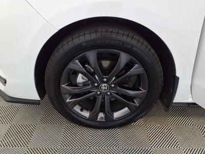 2025 Toyota Sienna XSE 7 Passenger