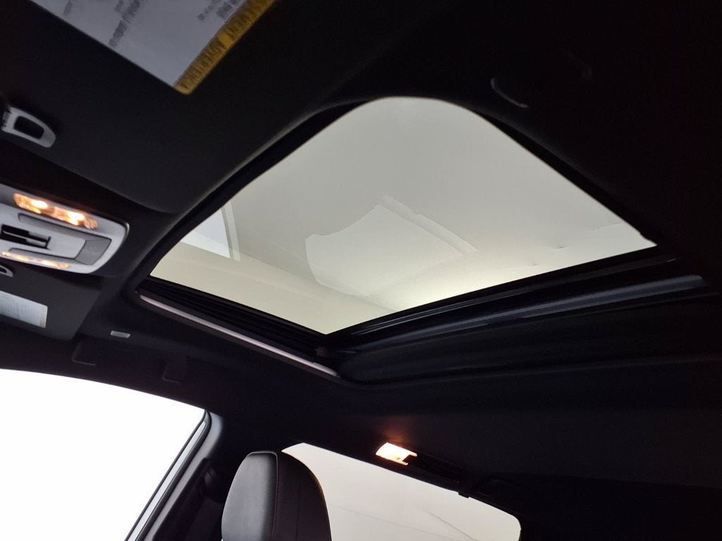 2025 Toyota Sienna XSE 7 Passenger