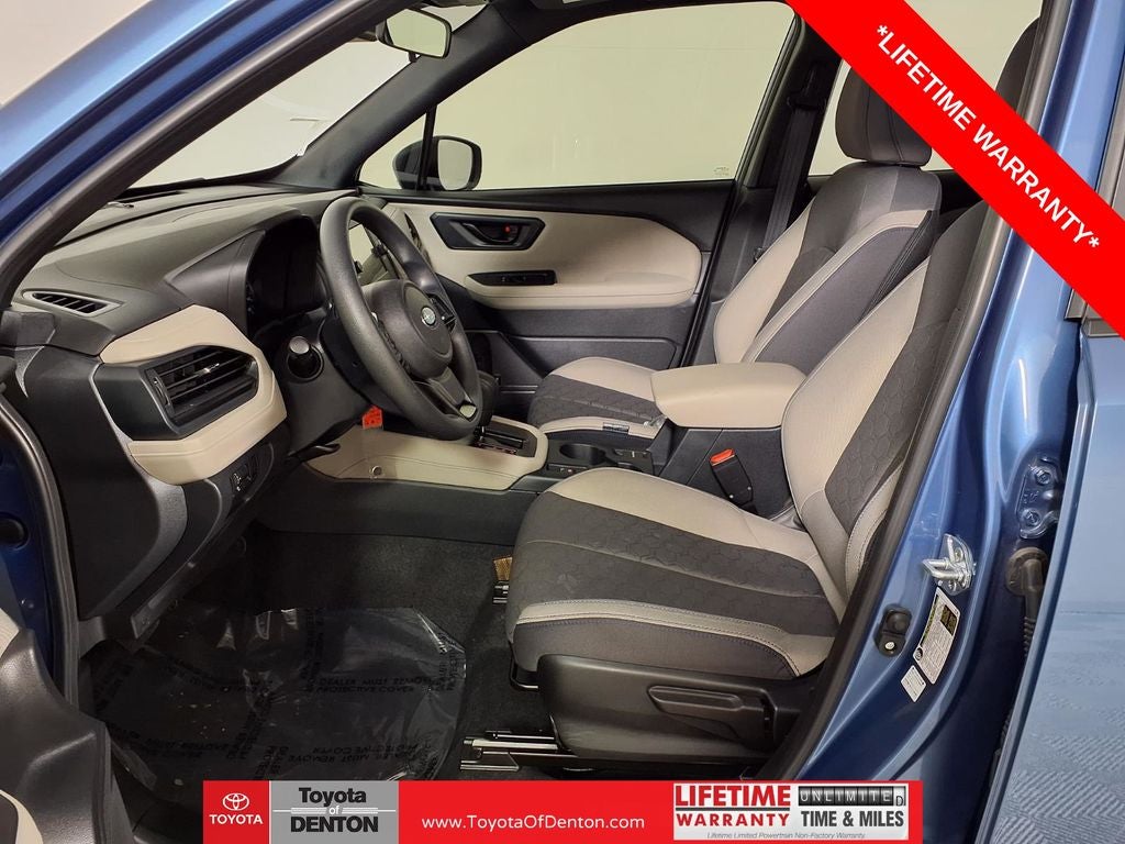 2025 Subaru Forester Base
