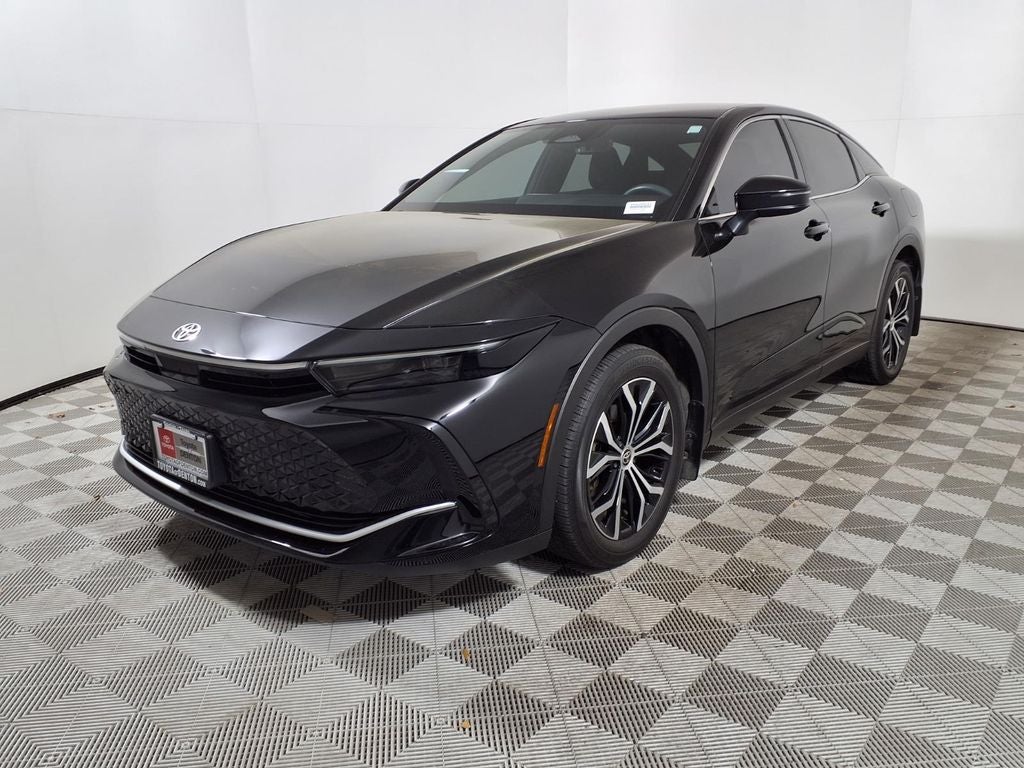 2023 Toyota Crown XLE