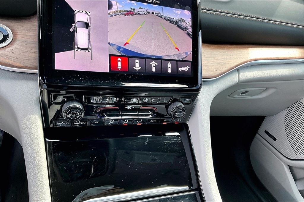 2022 Jeep Grand Cherokee L Summit