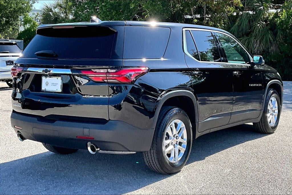 2023 Chevrolet Traverse LS