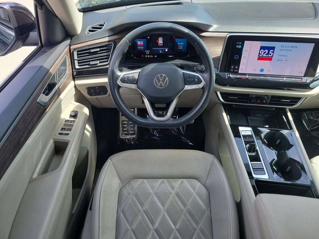 2024 Volkswagen Atlas 2.0T SEL Premium R-Line