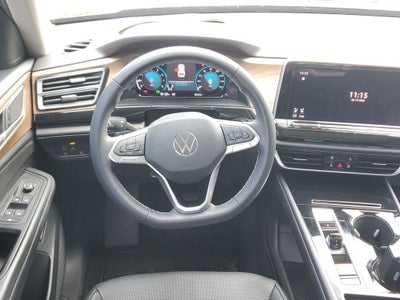 2024 Volkswagen Atlas 2.0T SE w/Technology