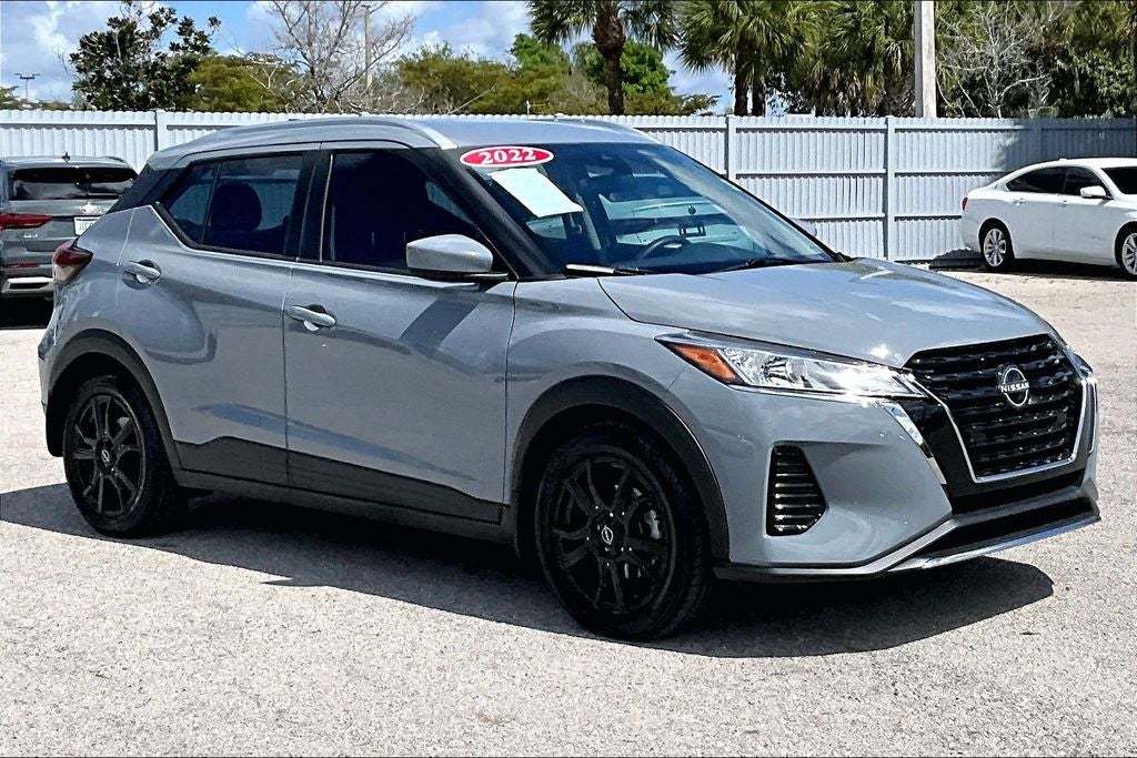 2022 Nissan Kicks SV