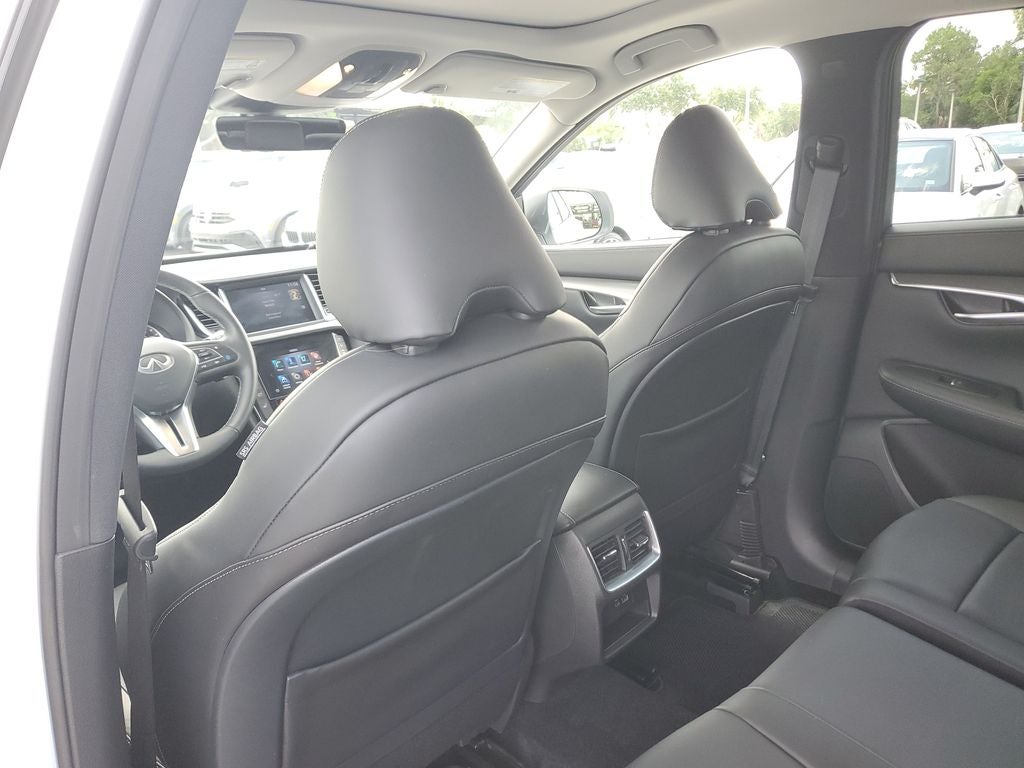 2025 INFINITI QX50 LUXE