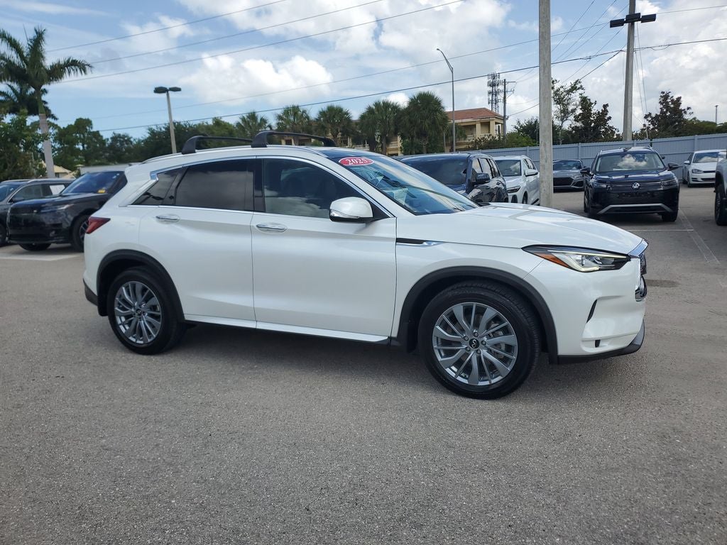 2025 INFINITI QX50 LUXE