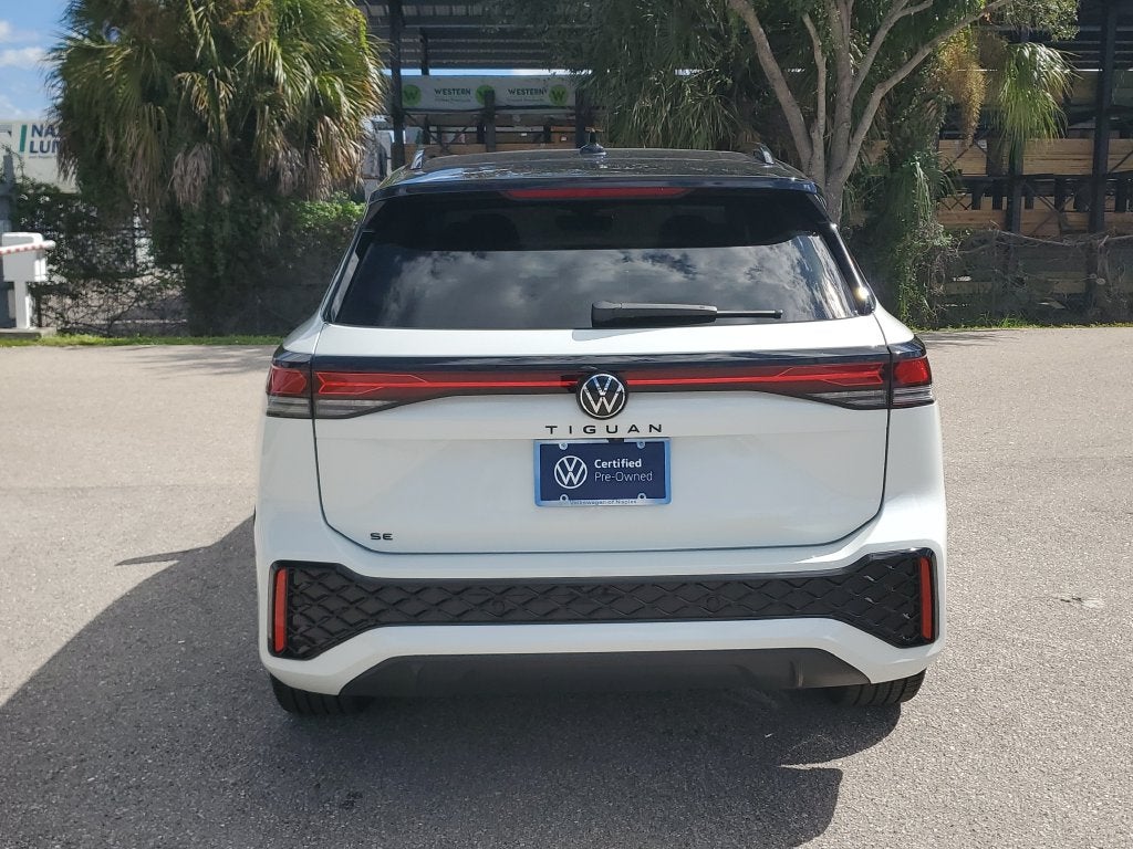 2026 Volkswagen Tiguan SE R-Line Black
