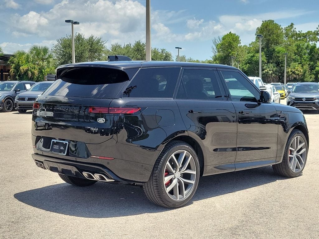 2023 Land Rover Range Rover Sport First Edition