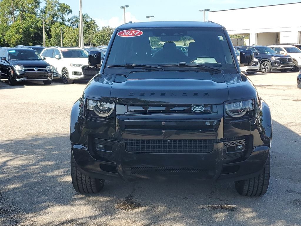 2024 Land Rover Defender 130 X-Dynamic SE